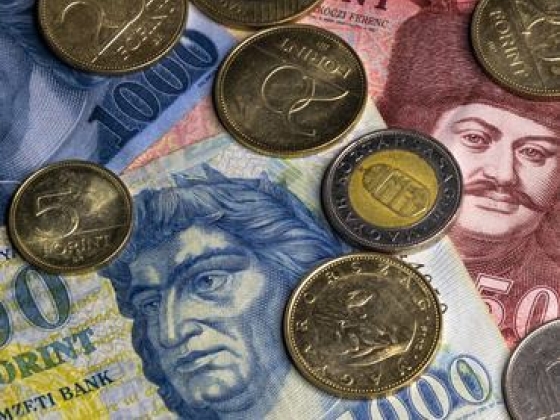 Így áll csütörtök reggel a forint-euró árfolyam
