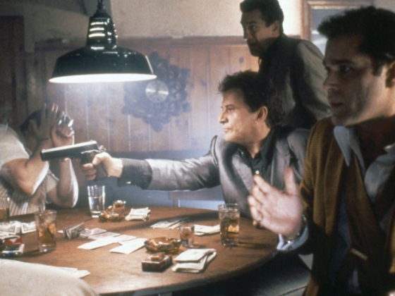 „Hogy vagyok jópofa, talán bohócnak nézel?!” – itt a nagy gengszterfilmes kvíz