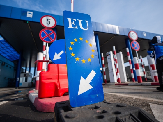 Már a migrációs paktum szelére bezuhant a menedékkérelmek száma Európában
