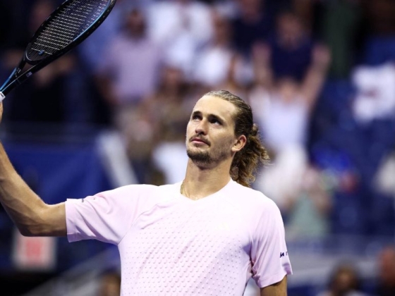 Megdöntötte Becker rekordját, Zverev már elődöntős a US Openen