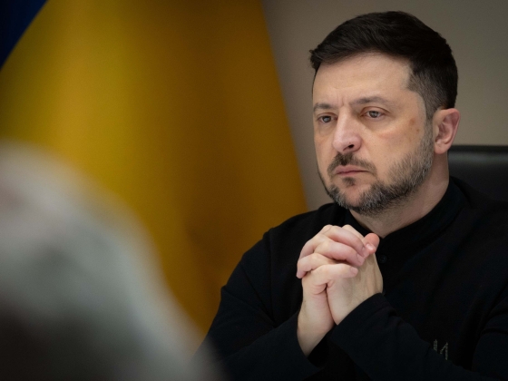 "Ez a valóság" - Merényletkísérlet Zelenszkij ellen? Majdnem eltalálták az elnök gépét