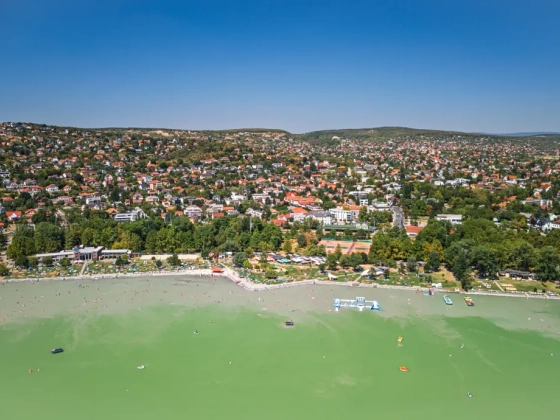 Nem képes ennél többre ez az ország? DE!HOGYNEM Feszt (x)