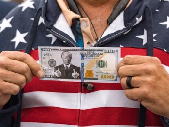 Krumpli helyett jóval nagyvonalúbb ajándékot ígér Trump republikánus győzelem esetén