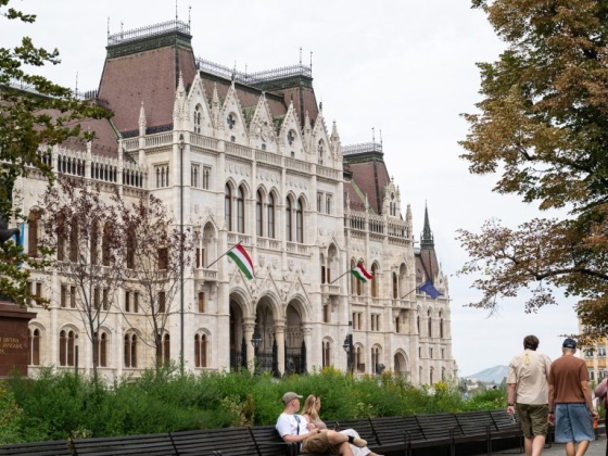 A parlament jövő héten választja meg az Alkotmánybíróság új tagjait, ügynökaktatörvényről is szavaznak