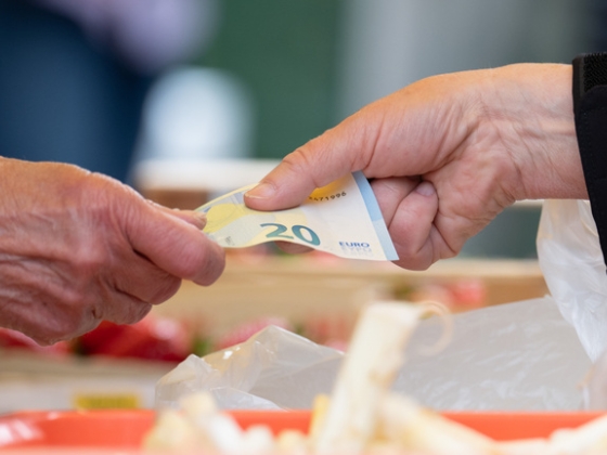 Megkezdődött a menetelés: Magyarország öles léptekkel elindul az euró felé