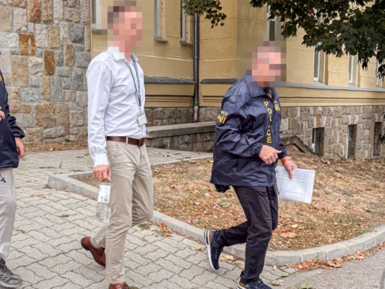 Túlárazott buszbeszerzések: meggyanúsították a Magyar Nemzeti Vagyonkezelő Zrt. egykori vezérigazgatóját is