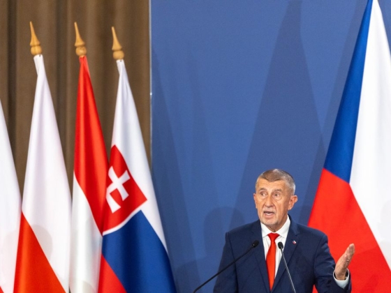 Tovább akciózik a tiszás közmédia: Andrej Babis Orbán Viktort dícsérő szavait is cenzúrázták