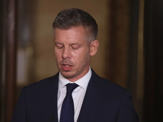Magyar Péter nem bírja elviselni, hogy Orbán Viktort dicsérik