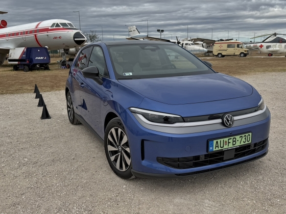 9 millióért adják, de máris elkapkodták: sorban állnak az új Volkswagenért