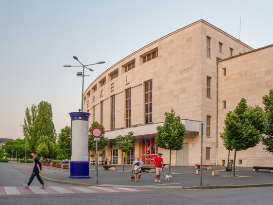 Különös rekordkísérletre készül az Erkel Színház