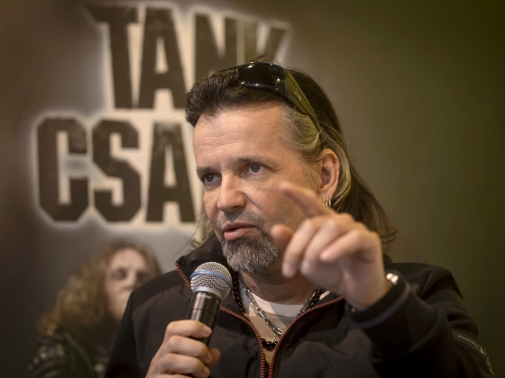 "Életmentő műtétre van szüksége" – barátjuk megmentéséért küzd a Tankcsapda