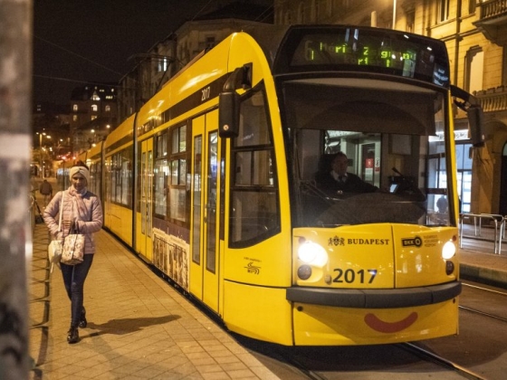 Letartóztatták a 4-6-os villamoson késelő férfit