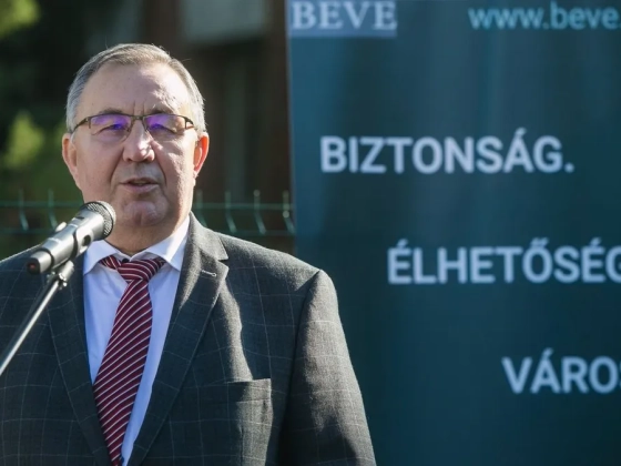 Távozik posztjáról a Nemzeti Bűnmegelőzési Tanács elnöke