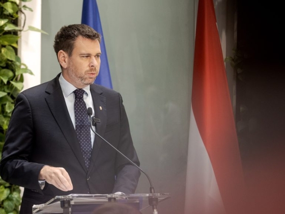 Új államtitkárral bővült Vitézy Dávid minisztériuma