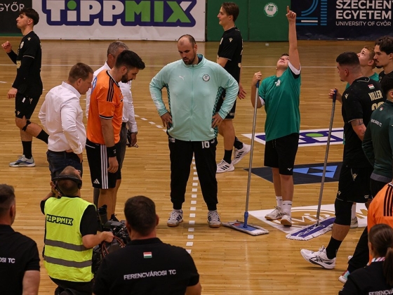 Beázott a csarnok, félbe kellett szakítani a Fradi meccsét