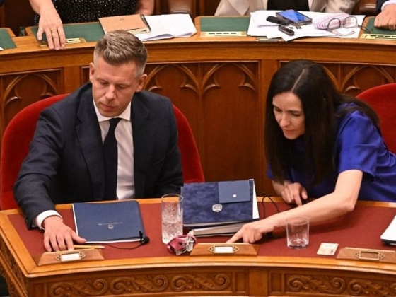 Az oroszok és az ukránok sem értik Orbán Anitát, Kapitány István csodát tett, bezárja magyarországi gyárát a német autóipari óriás – a hét legfontosabb történései