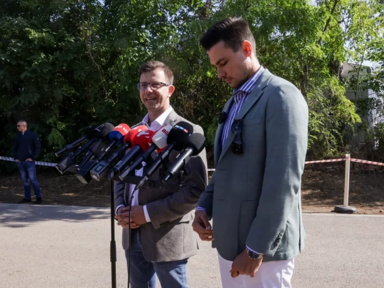 Bóka: Véget ért Orbán szabadsága, felvette a munka fonalát