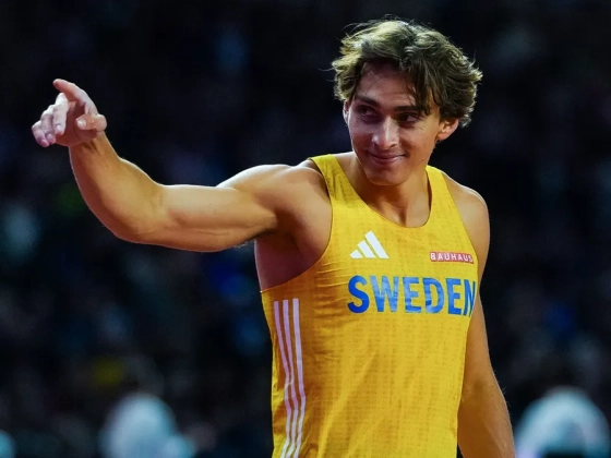Cipőjéből sörözött, majd feleségével ünnepelt – Duplantis ellopta a show-t Budapesten