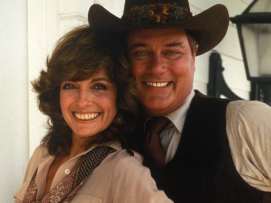 Kiderült: Linda Gray utálta Larry Hagmant csókolni a Dallasban, és a lába előbb lett híres, mint az arca – Ma van a születésnapja
