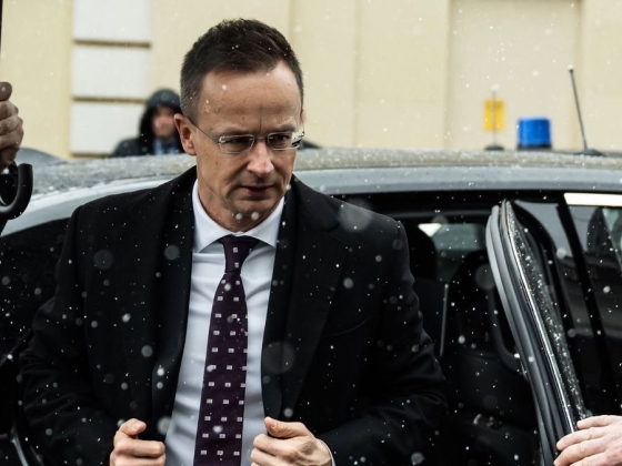 Megszólalt a kínai nagykövet Szijjártó Péter BYD-s igazolásáról, egyértelmű  elvárásokat közölt