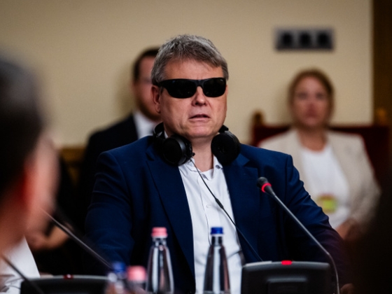 Összeomlás szélén a magyar gyermekvédelem – közzétették a kormány több mint 200 oldalas jelentését