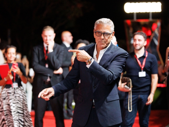 Kihirdették a Velencei Filmfesztivál idei díjazottjait – John Malkovich és George Clooney is örülhet