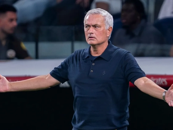 Mourinho: Egy nap megbüntetnek minket a kihagyott helyzetekért…