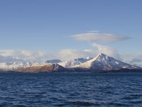 Napokig sodródott a jeges Bering-tengeren egy 15 éves fiú, egy csónak tetején találtak rá
