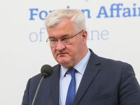 „Putyin erői közvetlenül az EU és a NATO ajtaján kopogtatnak”