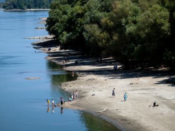 A kormány megtartaná az esőt, de a háztartásoknál még hiányzik valami
