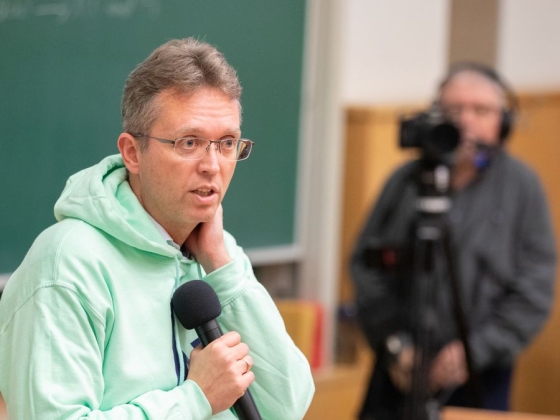 Hankó Balázs elárulta, hogyan osztották szét a 17 milliárd forintot, próbál felkészülni a meghurcoltatásra