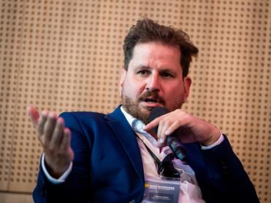„Ez nettó transzfer a szegényektől a gazdagok felé” – Pogátsa Zoltán kimondta, mi a fő baj a dízelár-támogatással