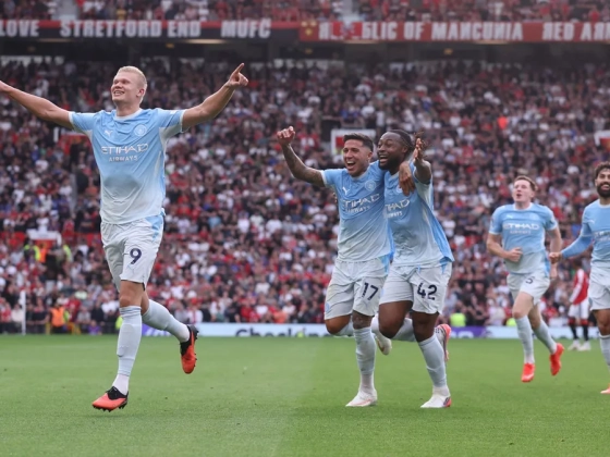 Vitatható Haaland-góllal nyert a közel 70 percig emberhátrányban játszó City az Old Traffordon