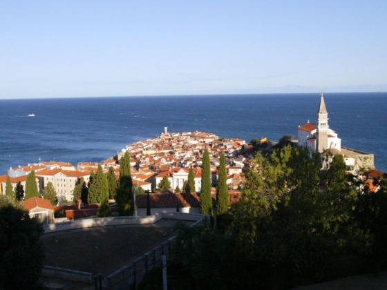 Messze van, mint Portorož Váradtól