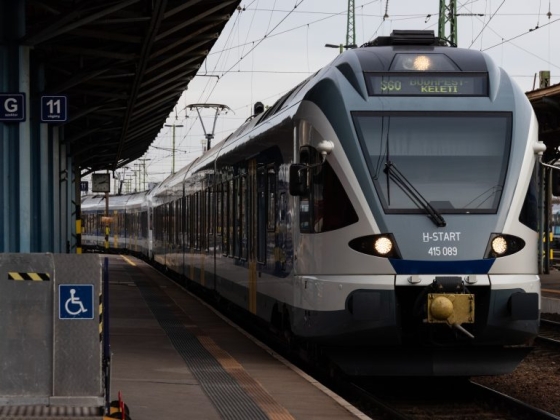 Gázolt a vonat Rákoshegynél