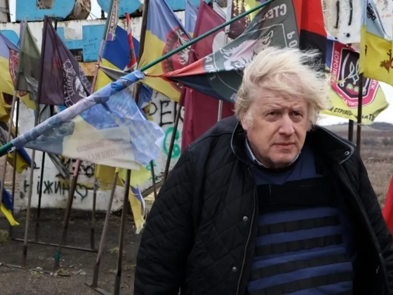 Hajszálon múlt a tragédia – Boris Johnson vonata mögött csapott le az orosz drón