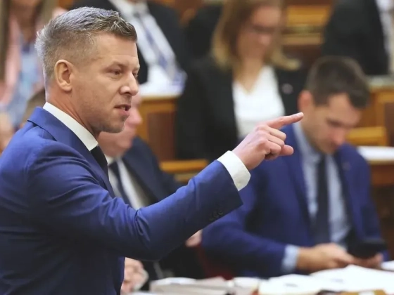 Gyárbezárások, vállalati konfliktusok és gazdátlan munkaügyek a Tisza-kormány alatt