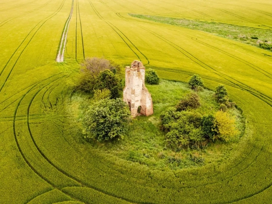 Szkíta fejedelmi sír és elfeledett templomrom: különleges időutazás Tolna vármegyében