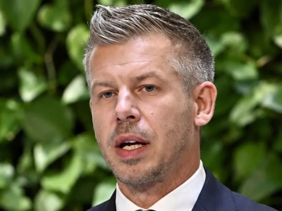 Magyar Péter megszüntetné a megyei közgyűléseket, a szakmai szervezet értetlenül áll a terv előtt