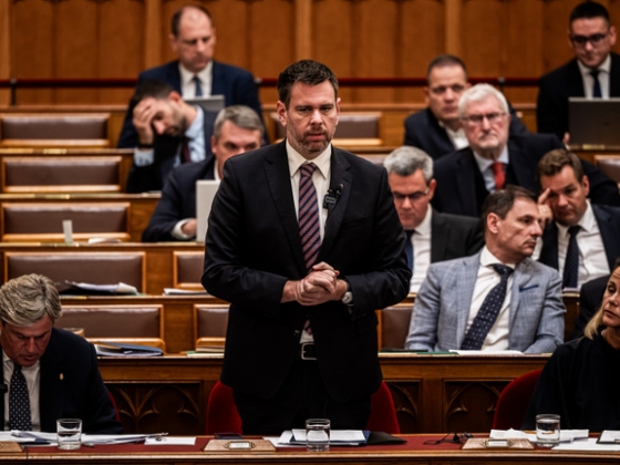 Vitézy az Indexnek: Bűncselekménnyé válhat a kirívó sebességtúllépés