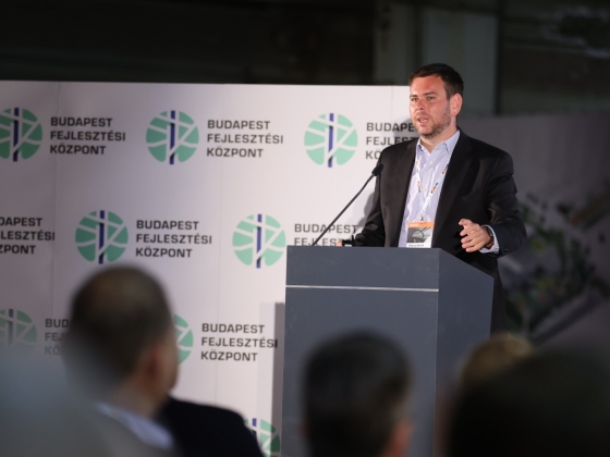 Vitézy Dávid: legyen bűncselekmény a kirívó gyorshajtás!