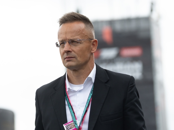 Szijjártó Péter megszólalt, ezzel foglalkozik most
