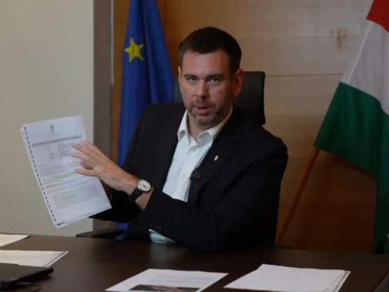 Vitézy minisztériumi papírokat mutatott arról, hogy Lázár János Mészáros Lőrinc koncessziós cégének adta volna az M6-os autópálya üzemeltetését