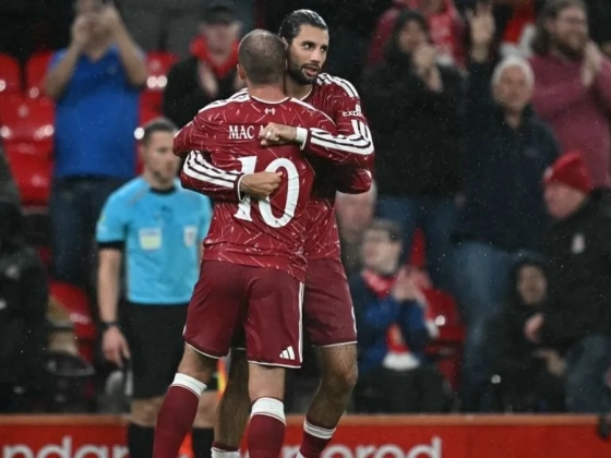 Szoboszlai Dominik őrületes bombagóllal zárta le a Liverpool drámai kupameccsét