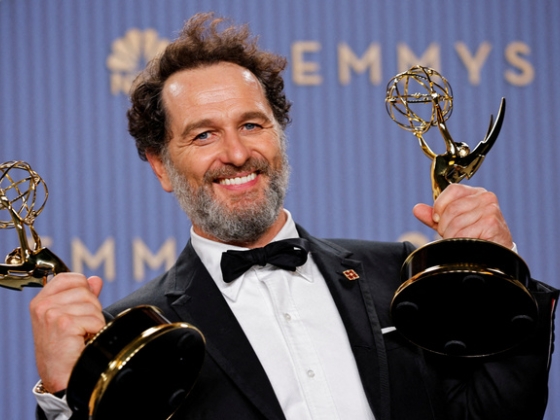Matthew Rhys történelmet írt az Emmy-díjátadón
