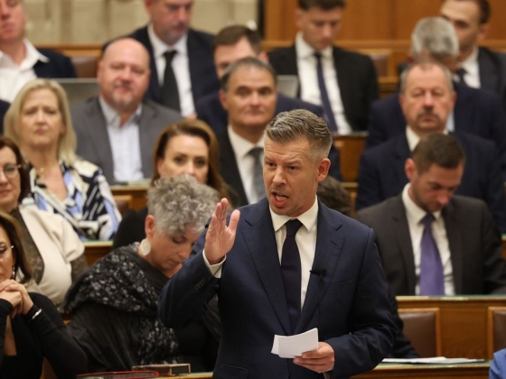 Megnyílnak az ügynökakták: digitálisan is kereshetővé válik a kommunista állambiztonság iratanyaga