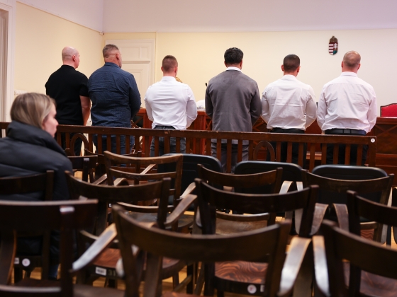 "Tiszta szívemből elnézést kérek, bánjuk mindannyian azt, ami történt" - bíróság előtt a Dudás István halála ügyében gyanúsított férfiak - íme a vallomások