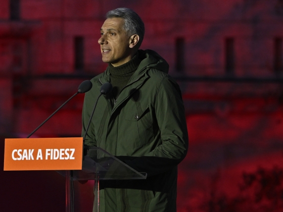 Lázár János büntetést kapott, magyarázkodik a volt miniszter