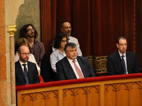 Döntöttek Ligeti Miklósról! Megszavazta a parlament az Alkotmánybíróság öt új tagját – mutatjuk a neveket