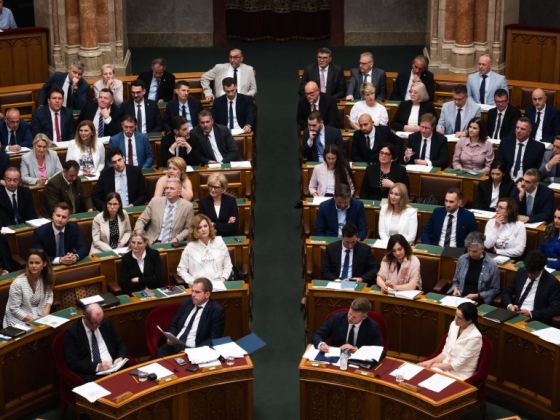 Megválasztották az alkotmánybíróság új tagjait